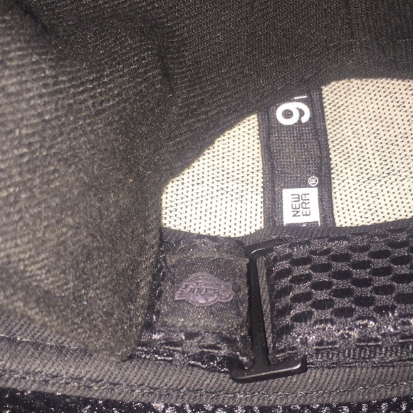 Los Angeles Lakers StrapBack! - Picture 4 of 6